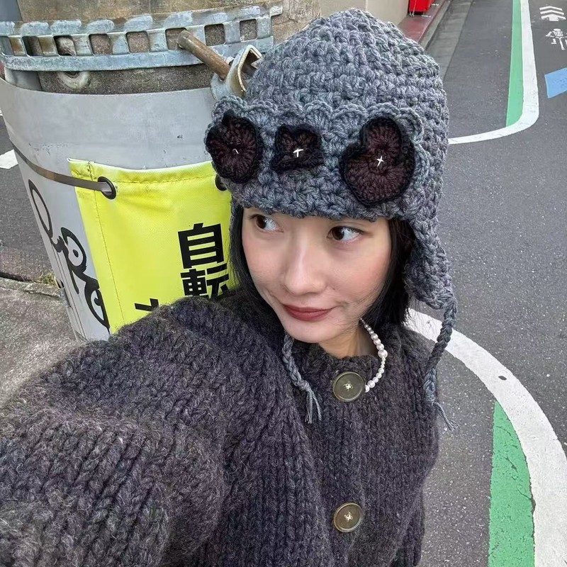韩国博主同款秋冬小众花朵翻边毛线帽护耳保暖针织飞行帽女雷锋帽|undefined