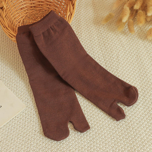 Two-finger socks Japanese clogs socks candy Japanese foot bag two-finger split toe mid-tube socks men and women cotton solid color socks