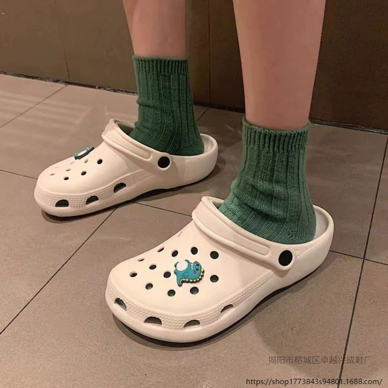 Женская обувь из крокодиловой кожи, модные милые тапочки из ЭВА с героями мультфильмов, сандалии для медсестры, летние нескользящие пляжные туфли на толстой подошве для пар, мужские туфли