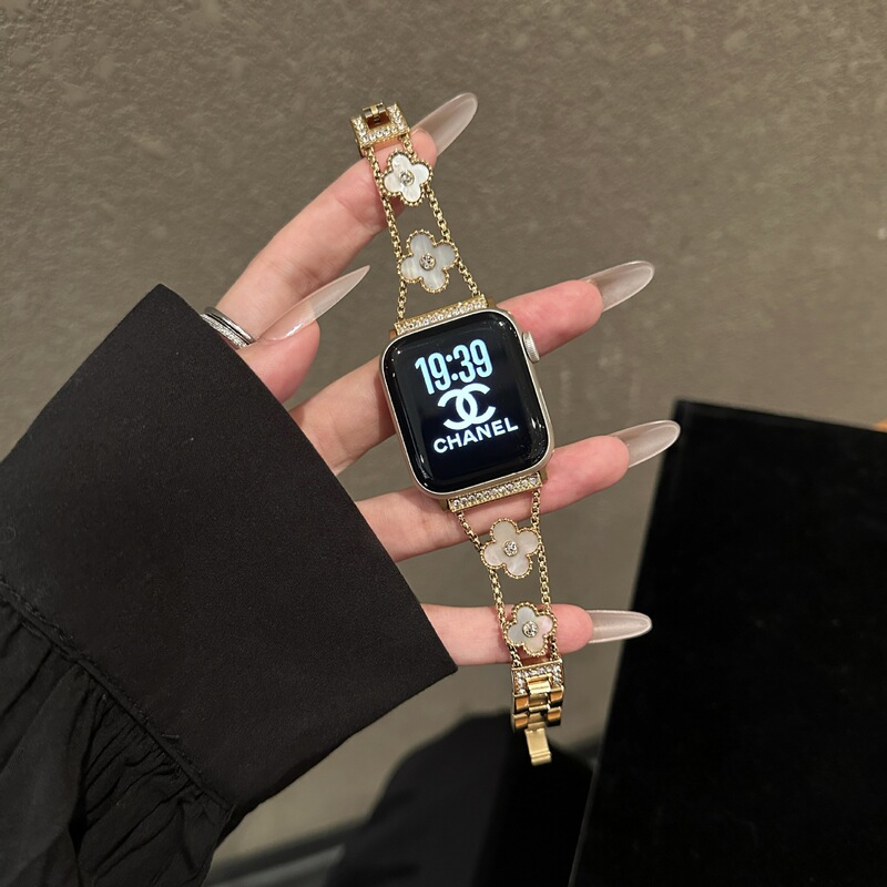 Four-Leaf Clover Stainless Steel Metal Watch Strap Suitable for Apple S10 Watch S11Iwatch9 New Applewatch8Se