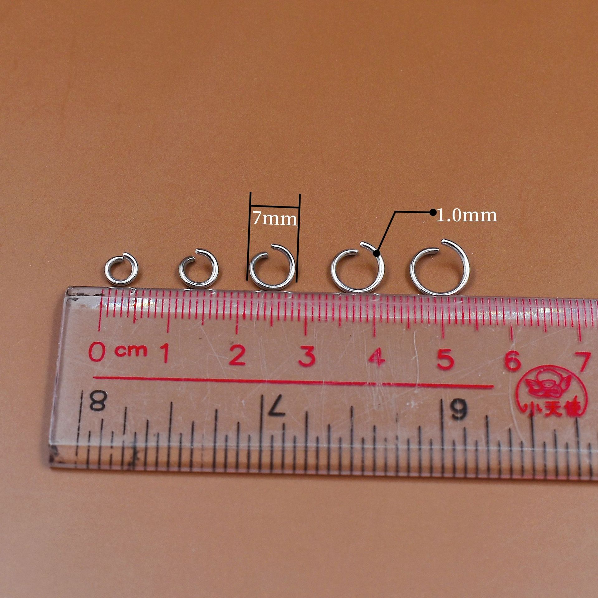 304ステンレス鋼製オープンリング、線径1.0mm、幅6mm、多様なサイズ、ジュエリーDIY用リング、既製品、シングルリング、オープンリング