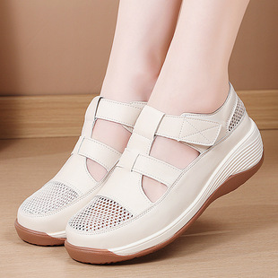 Cross-Border Popular Thick-Soled Sandals for Women 2025 New Summer Versatile Velcro Clogs Soft-Soled Comfortable Mom Shoes