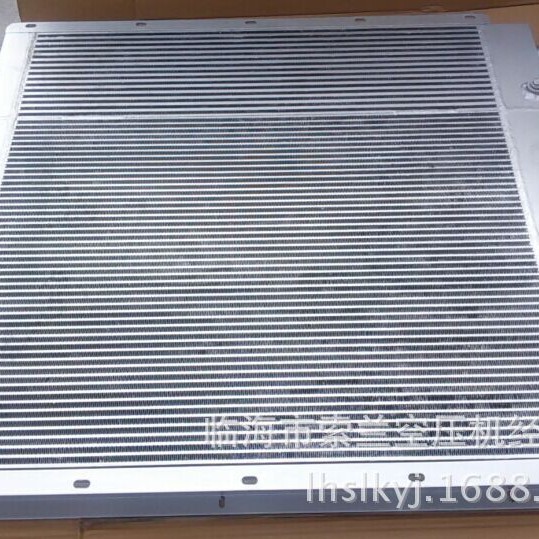 22176986 22176986 39924055 39892492 39919394/3992404  散热器