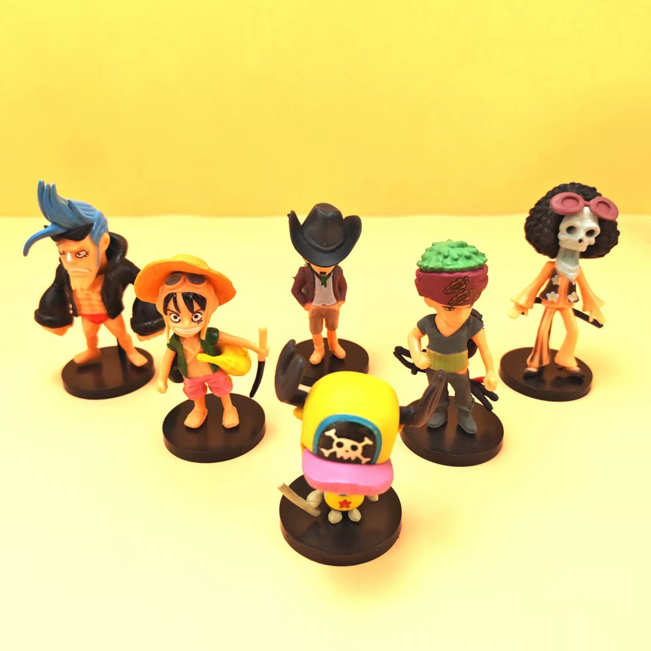 Хит продаж: фигурки One Piece, двумерные фигурки, слеп-боксы, куклы Луффи, детские маленькие подарки, слеп-бокс игрушки