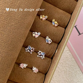 耳钉;项链;戒指