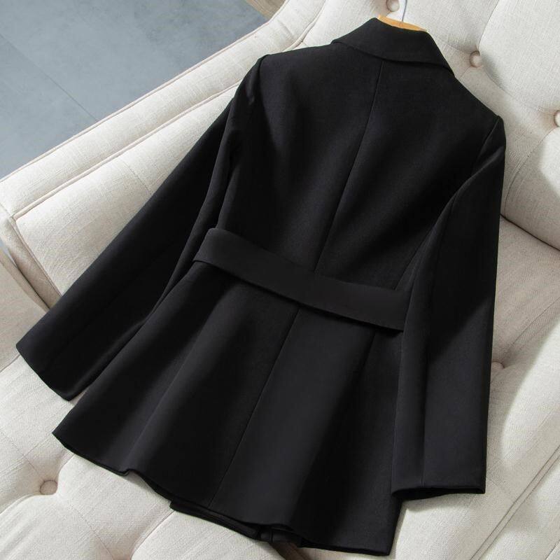 Áo blazer nữ dáng eo dài vừa, tay dài, đệm vai, cổ vest, phong cách thanh lịch — Màu trắng nhạt, màu đen, trắng, Bông mùa đông màu trắng nhạt