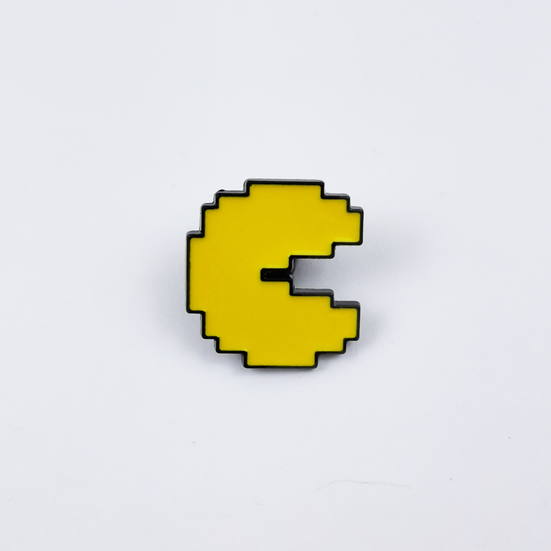 Broche de estilo amateur de dibujos animados Juego creativo de cinco colores Doudoman Alloy Drop Oil Pin Insignia Accesorios de vestir