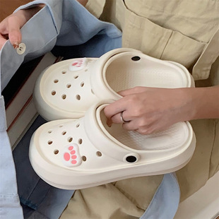 Women's Summer Two-Wear Beach Shoes for Seaside Vacation Ins Trendy Thick-Soled Clogs with Poop-Feeling Soft-Soled Sandals