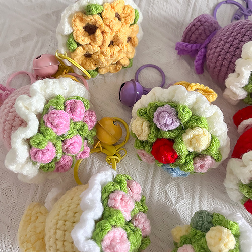 Mini finished yarn hand-held rose Valentine's Day DIY creative gift keychain sunflower decoration hanging ornament