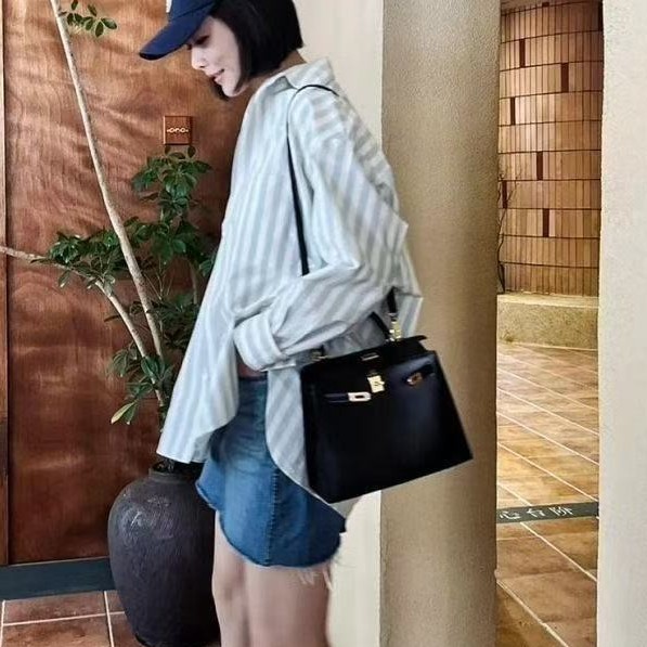 跨境专供新款真皮牛皮女包迷你KL迷你漆皮BOX纹凯丽手提单件包