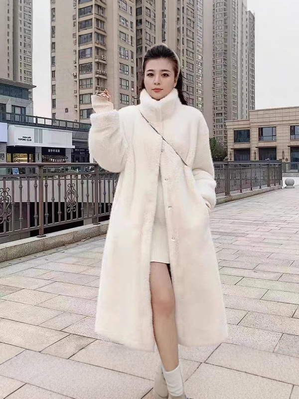 2025 秋と冬の新しい厚いロングスタンドカラー模造ミンクファーコート女性の環境に優しい若いスタイルの毛皮のコート|undefined