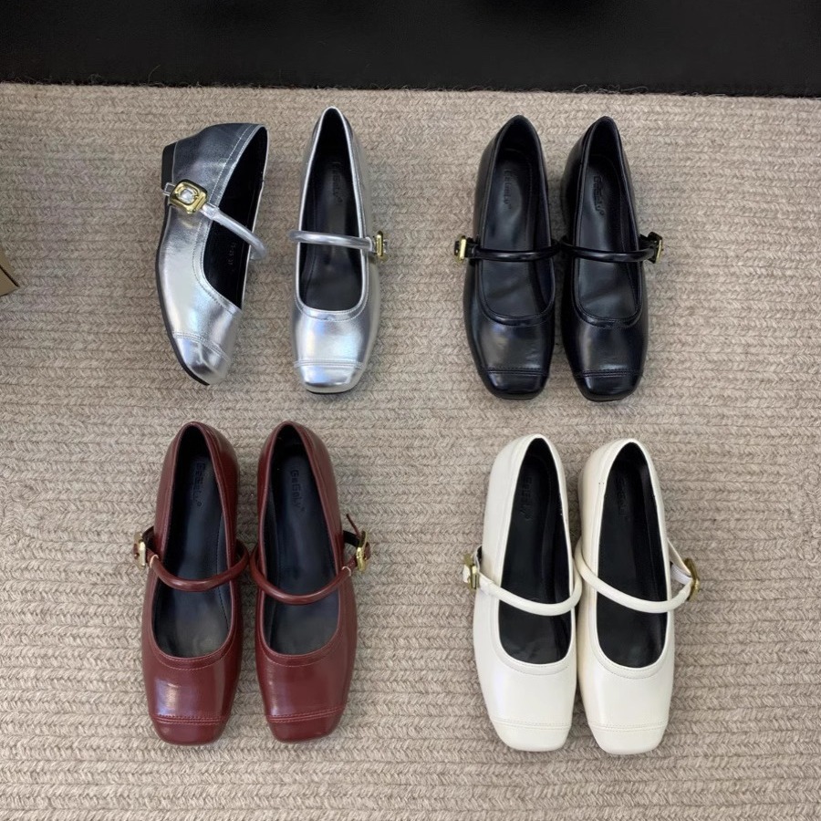 Pequeño aumento de 5cm de altura plateada zapatos de mujer primavera 2024 nuevo estilo francés cabeza redonda zapatos de boca superficial
