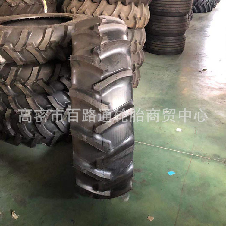 工厂直供14.9-28拖拉机轮胎14.9-28人字花纹农用旱田加厚耐磨轮胎