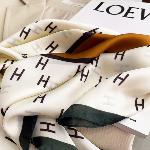  Korean version of the new simulated silk scarf fashion decorative warm small silk scarf professional scarf scarf for women