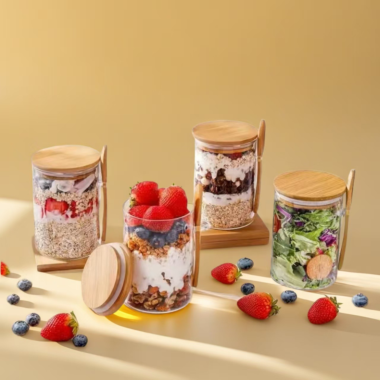 Transfronterizo transparente redonda cubierta de bambú lata de vidrio con cucharas de bambú almacenamiento de cocina barro de queso de trigo barro a prueba de humedad lata de sellado de cilindro recto