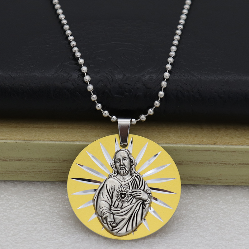 耶稣之心金色项链