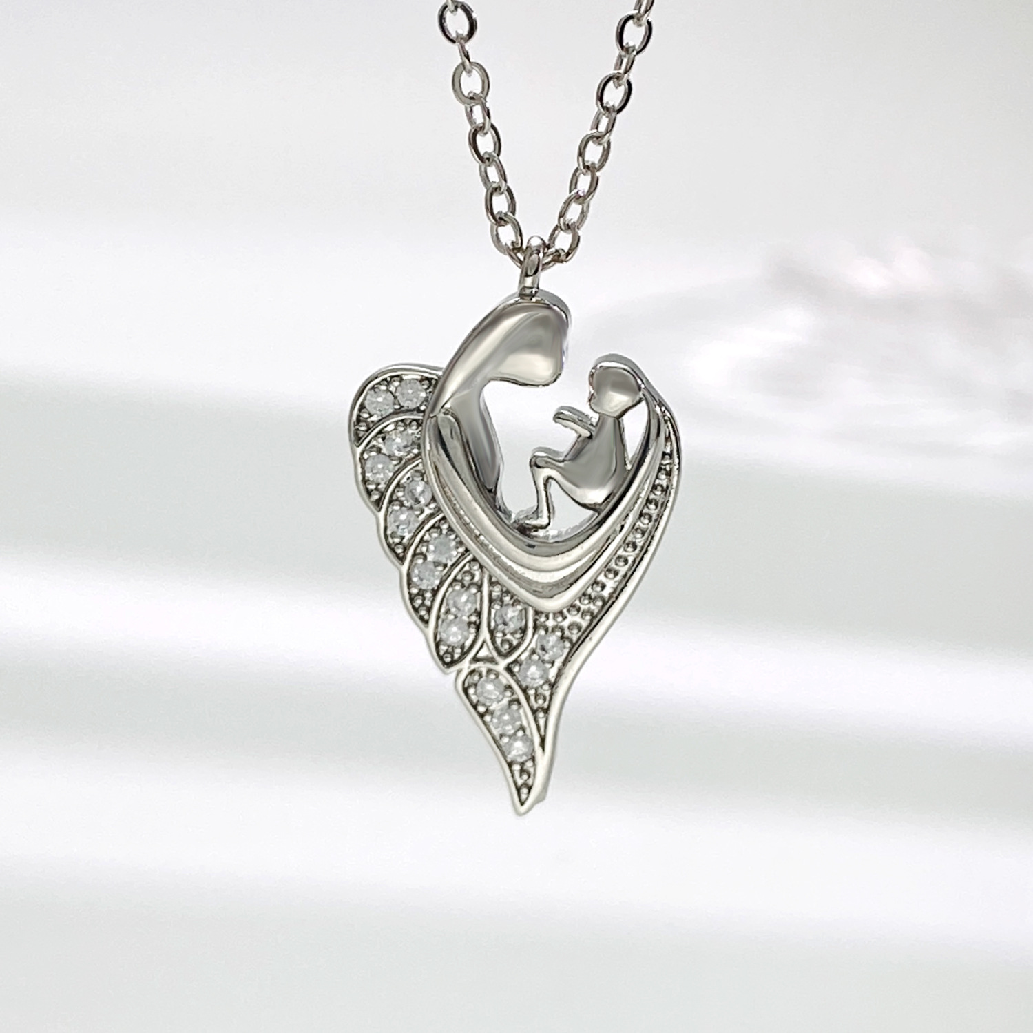 Women's Gender Copper MAMA Human Heart Shape Plating Inlay Zircon Pendant Necklace