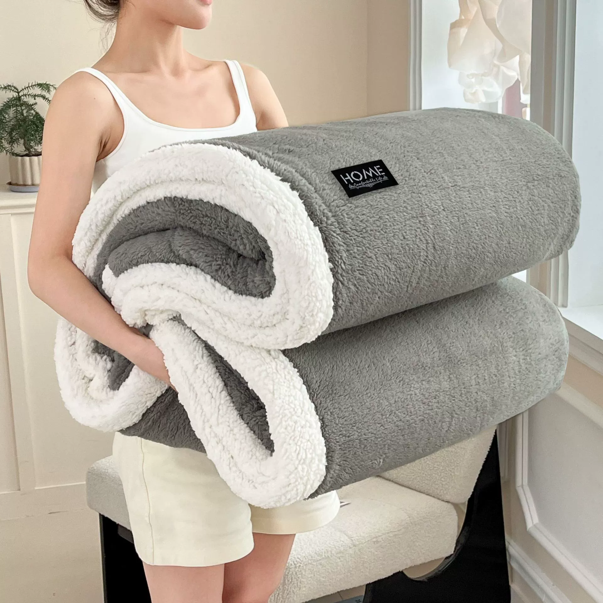 Одеяло-подушка Keep-Warm, утолщённая двухслойная флисовая ткань, различные размеры и цвета