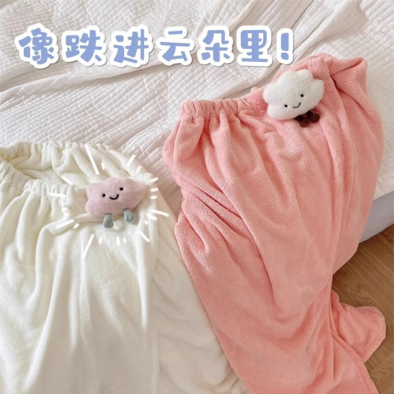 かわいい雲バスタオルの女性は、胸を包むことができる夏の家庭用吸水速乾ドライヘアキャップのバスローブタオルの3セットを着ることができます|undefined