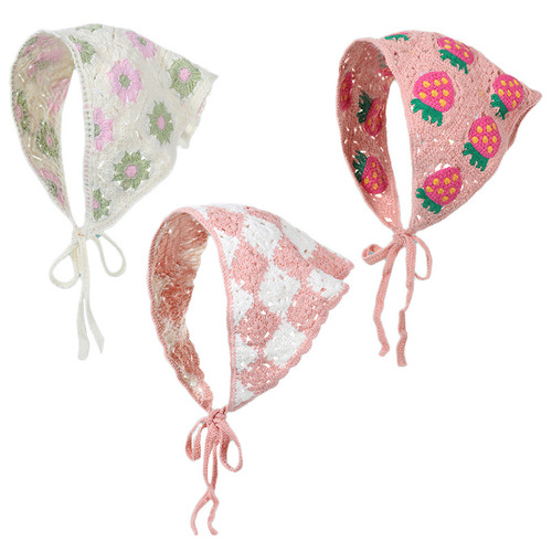 Spring and Summer Outdoor Sweet Knit Headband Lattice Triangle Scarf Strawberry Flower Headband for Girls with Elegant Hair Tying