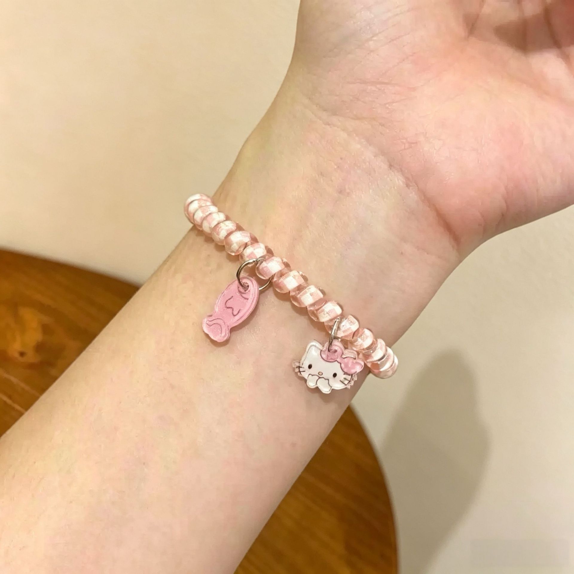 Línea de teléfono transparente y transparente dulce colgante kt lazo para el cabello simple y versátil lazo para el cabello duradero de alta elasticidad cuerda para el cabello image 10