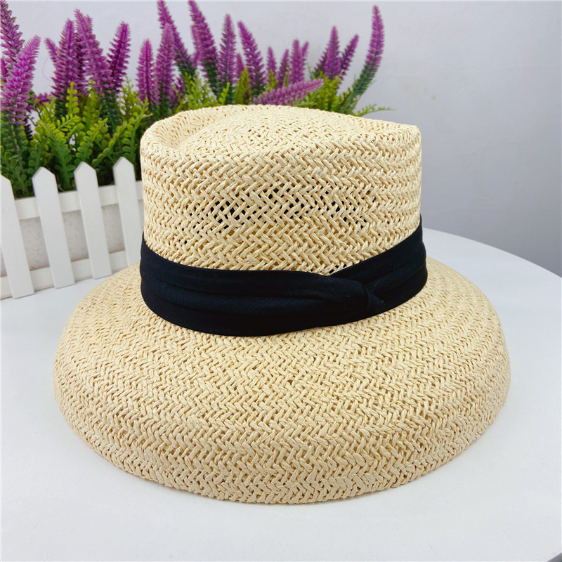 Lampshade Straw Hat Women's Summer Seaside Vacation Beach Raffi Grass Sunshade Hat Sunscreen British Hat Fashion Basin Hat