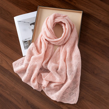 镂空针织山羊绒围巾羊绒冬季加长款纯色保暖百搭端庄防晒护颈新款