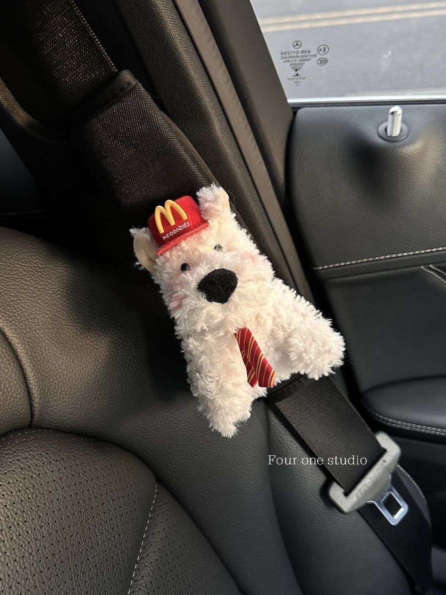 Car Seat Belt Shoulder Cover, Anti-Stranglehold Protective Cover, Car Ornaments, Plush West Highland Girls in the Car