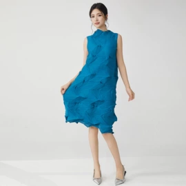 连衣裙;女式T恤;时尚休闲套装