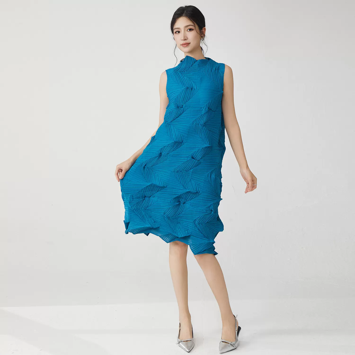 三宅专柜品质裙子女夏连衣裙高端气质设计感无袖宽松百搭中长裙子