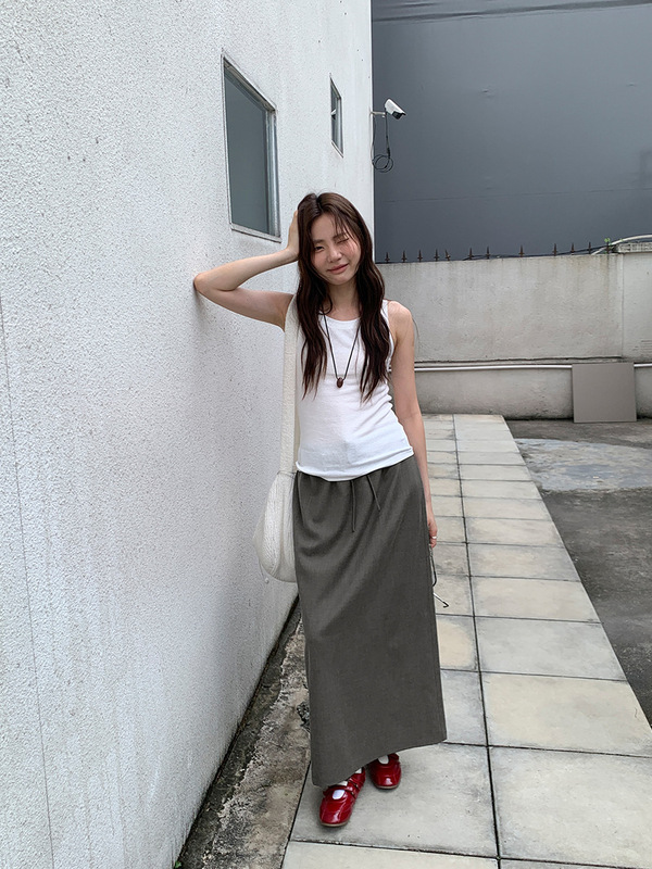 广州十三行2025秋韩系a字松紧腰抽绳修身休闲中长款半身裙女02954|undefined