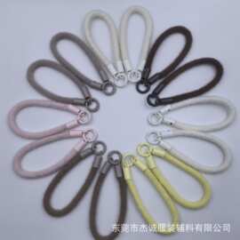 2025新款毛绒手腕挂绳玩具吊绳水杯挂绳钥匙扣包包手机挂绳玩具配