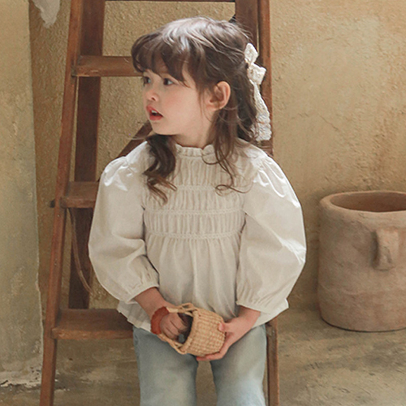 Primavera 2024 fresa Shan Corea del Sur ropa para niños camisa de manga larga plisada floral para niñas en stock