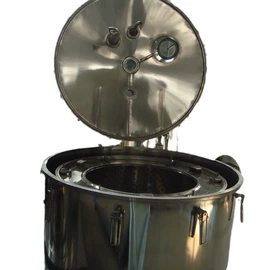 离心机;其他分离设备