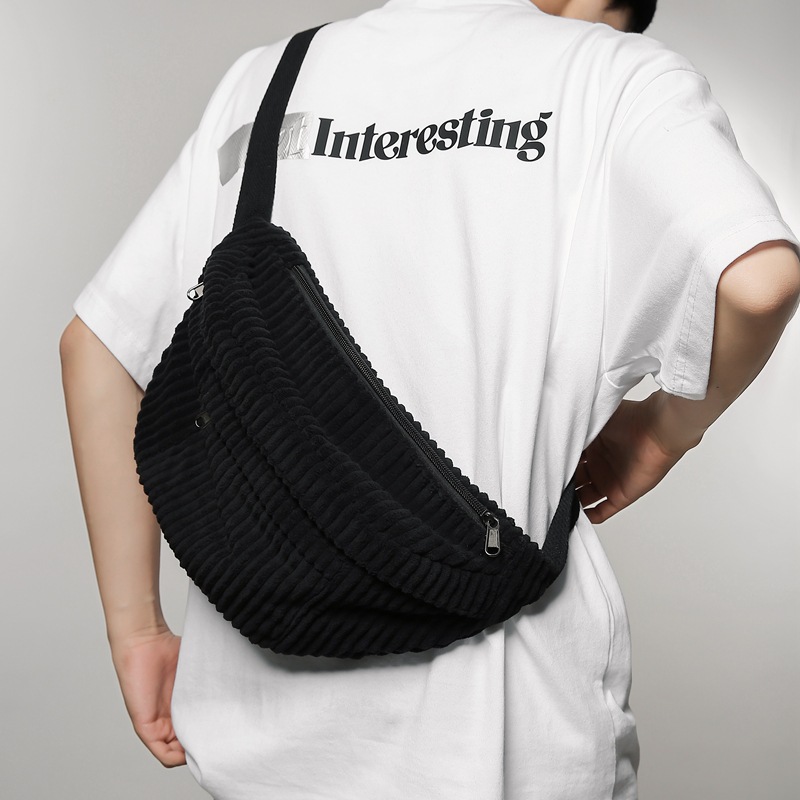 2024 nuevo bolso de mensajero portátil de la marca de moda japonesa para hombre, bolso de hombro simple y versátil de gran capacidad, bolso de pecho para mujer, riñonera