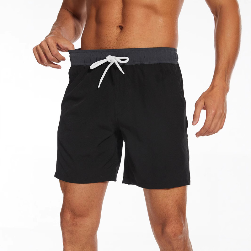 2025 Summer New Men's Shorts Fashionable Holiday Beach Pants Men's Large Square Milk Silk Interior