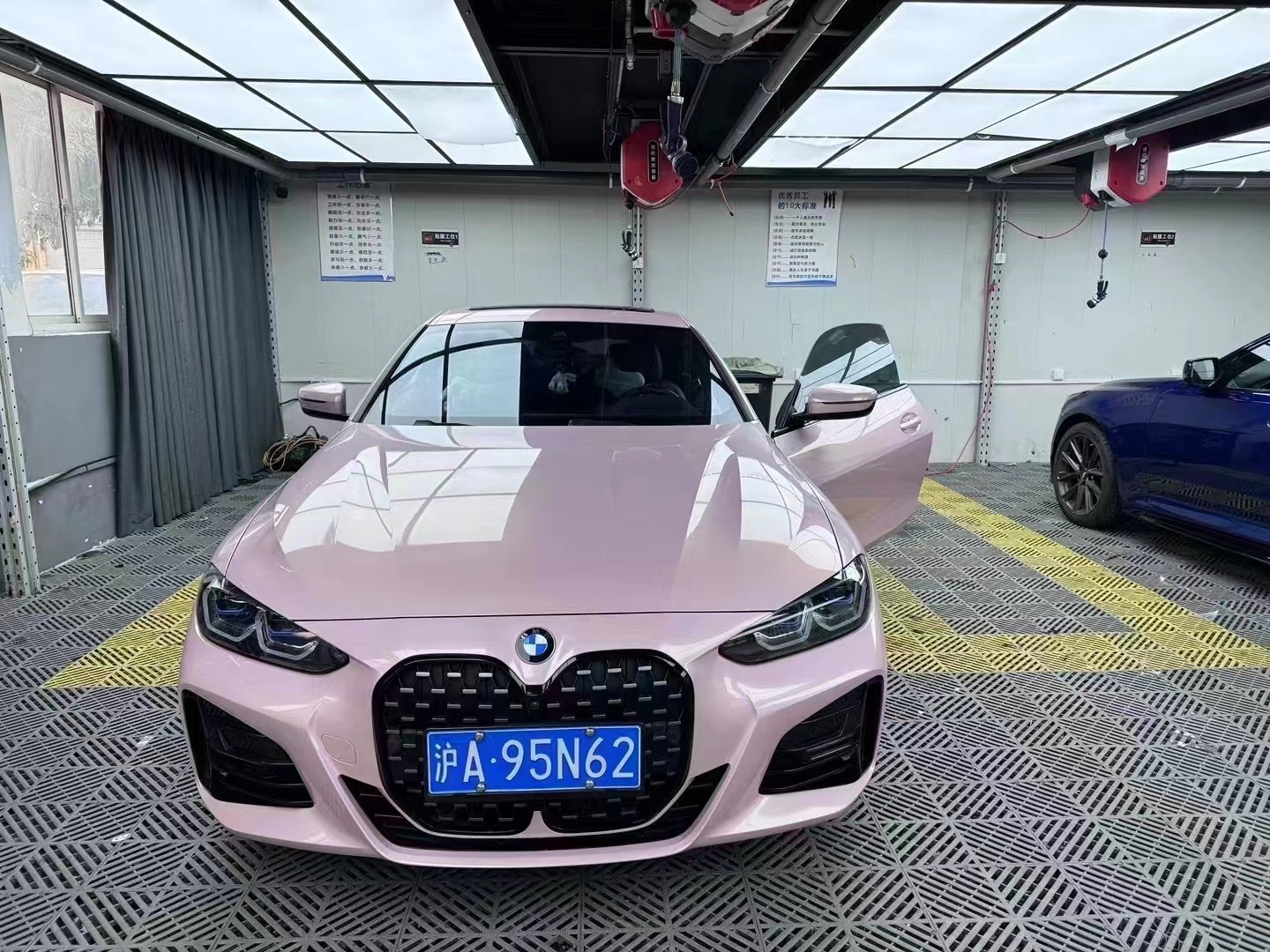 Car Color Changing Film Colorful Laser White Cross-Border Hot Selling Car Body Color Changing Film Gorgeous Gray Can Be Cut Factory Direct Sales