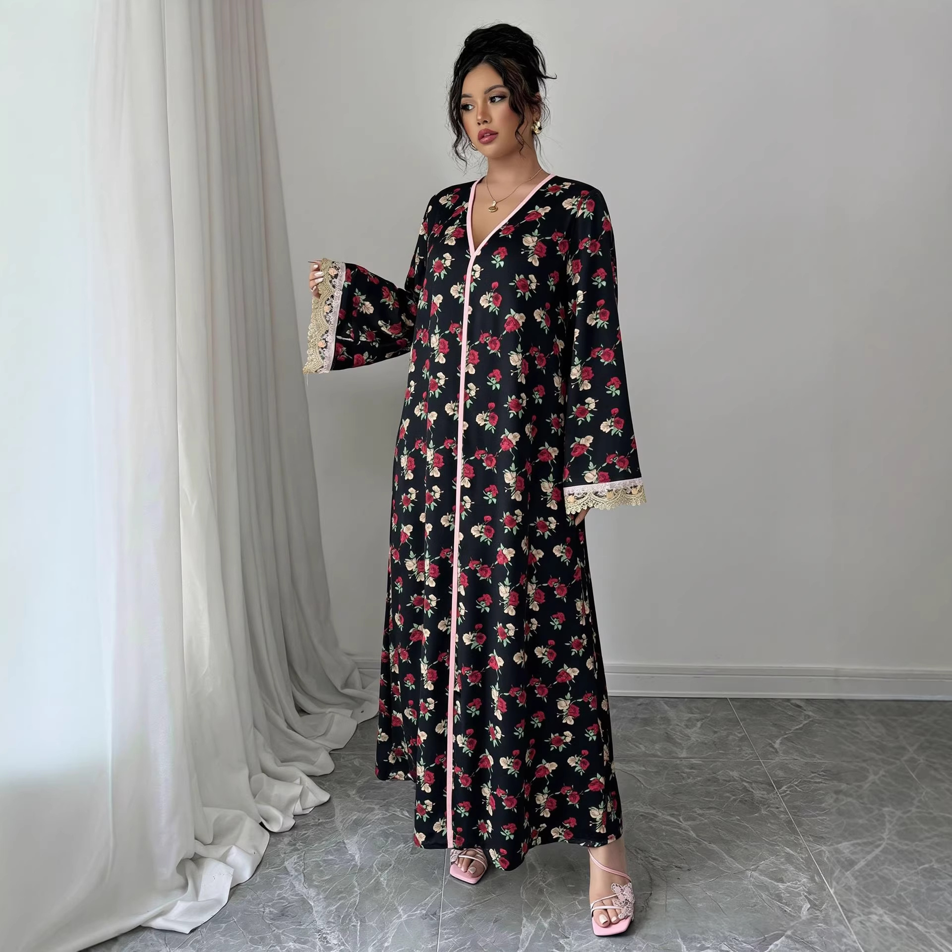 New Cross-border Middle Eastern Elegant V-neck Muslim Robe For Women, Embroidered Lace Long-sleeve Dress_voghion.com