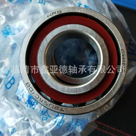 深沟球轴承;圆锥滚子轴承;轴承座