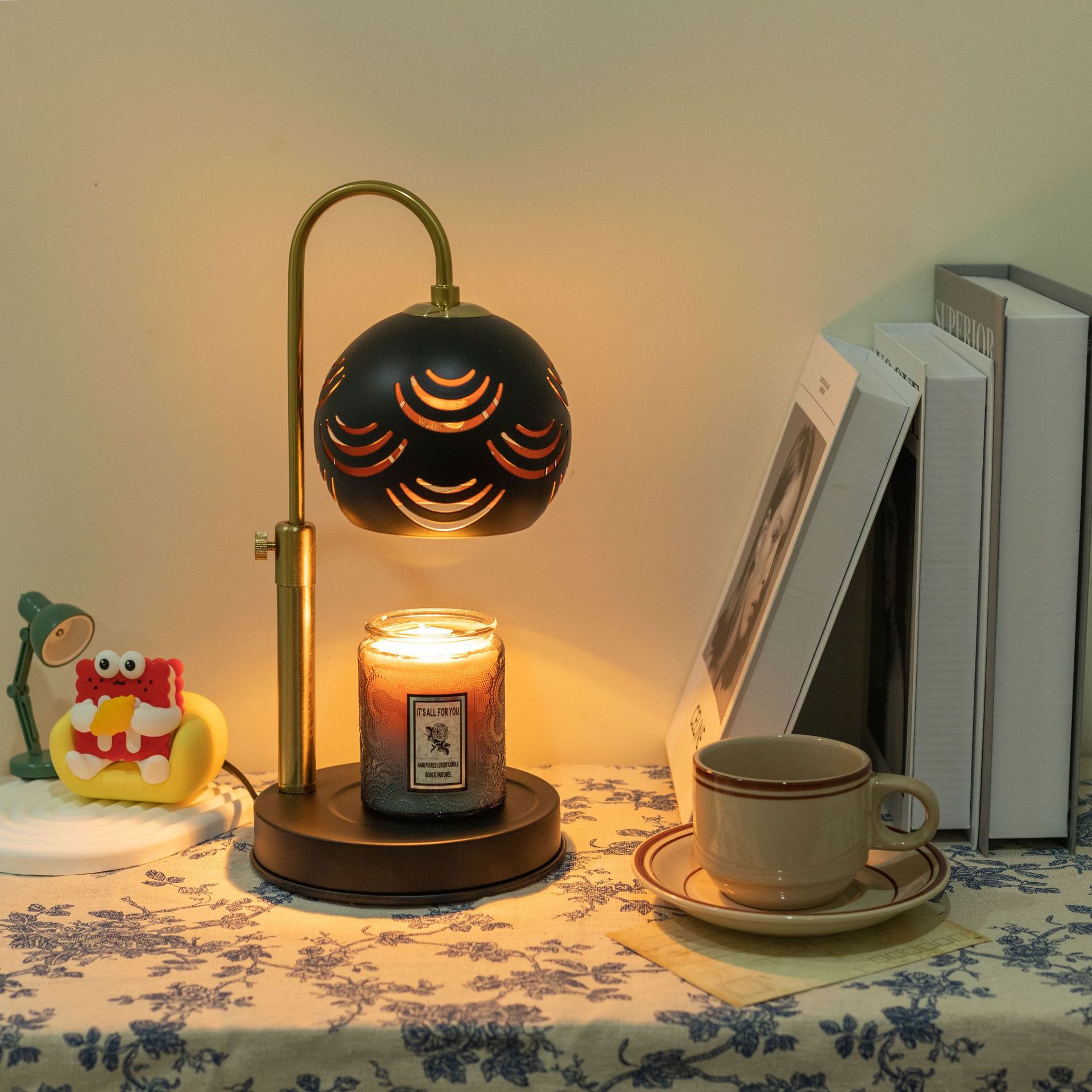 Lámpara de fusión de cera de cristal Americana simple lámpara de aromaterapia fuente de fábrica Amazon Venta caliente libre de humo de seguridad se puede cerrar regularmente