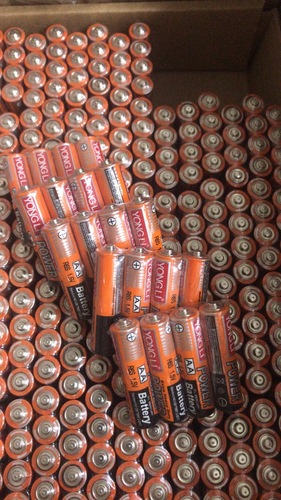 Regular toy batteries size 5 and size 7—Bubble Concentrate Solution [Soft Bullet Pack]—not available for individual purchase; no shipping provided.