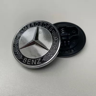 Cls Hood Flat Logo Front – Car logo - silver-rye-ears