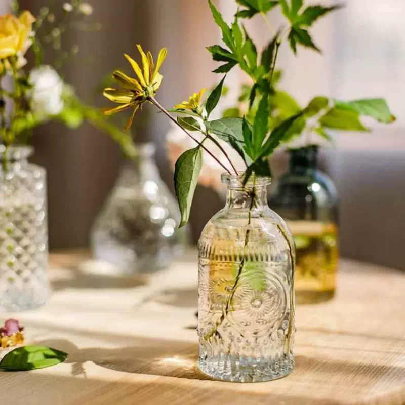 亚马逊婚礼装饰小花瓶高级感 复古玻璃迷你花瓶ins风高颜值摆件
