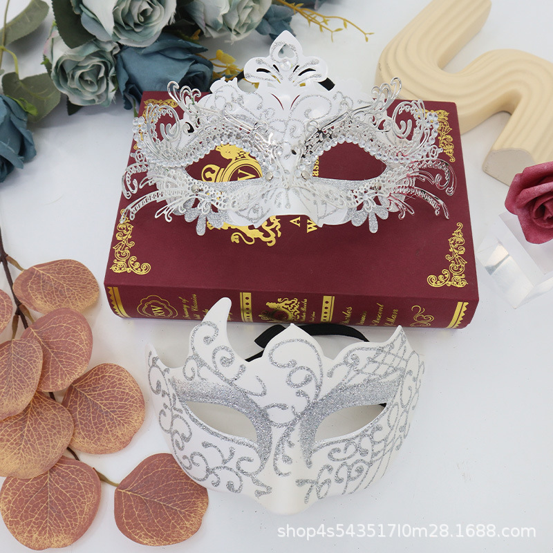 Máscaras de media cara pintadas con diseño de cola de fénix con incrustaciones de diamantes de Amazon Iron Art para hombres y mujeres, máscaras de disfraces para fiestas de Halloween.