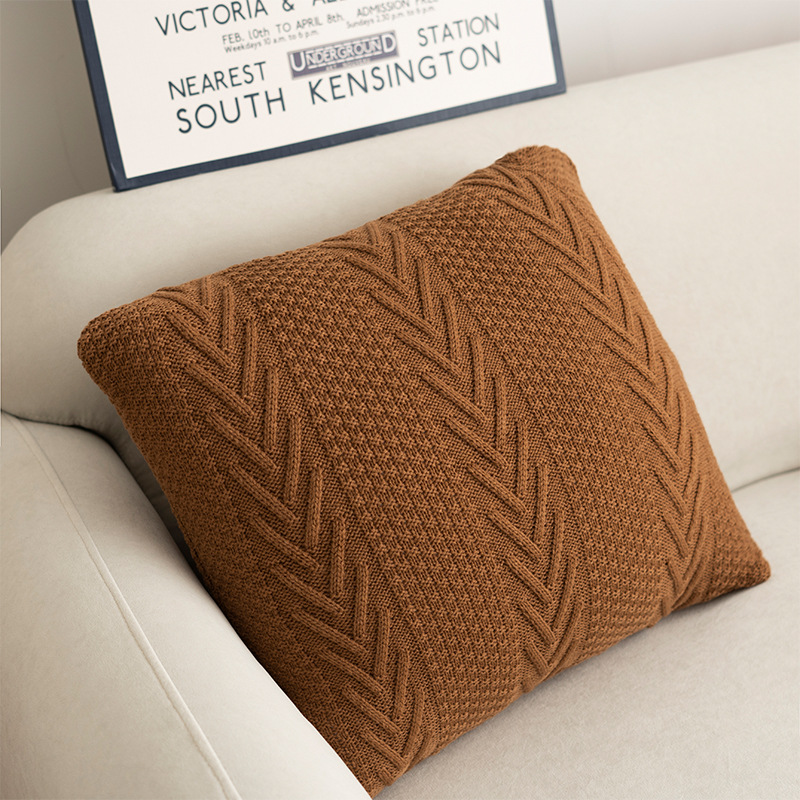 Solid color knitted pillow
