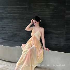 法式绝美性感露背晕染吊带连衣裙垂坠感小众超仙显瘦海边度假长裙