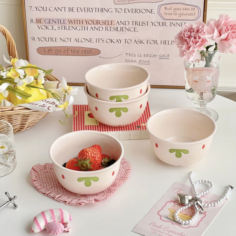 Internet-Famous Christmas Pink Strawberry Bowl Cake Bowl Dessert Bowl Cake Bowl Decorative Bowl Ceramic High-Temperature Underglaze Color
