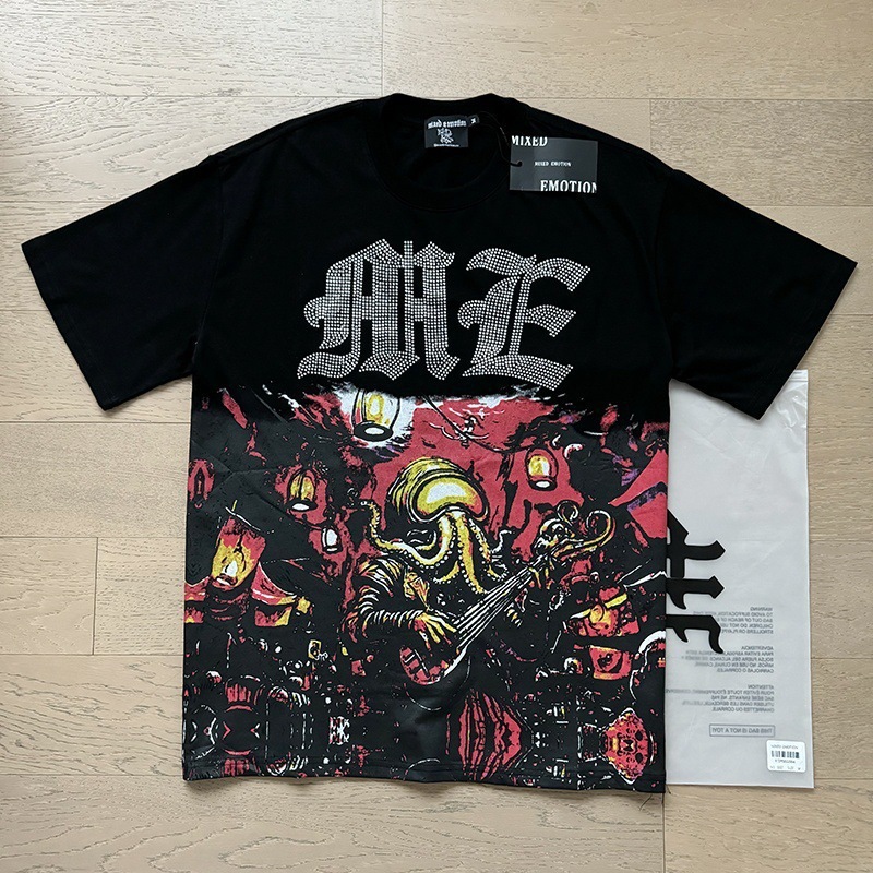 Mixed Emotion Tee Octopus Rhinestone Black