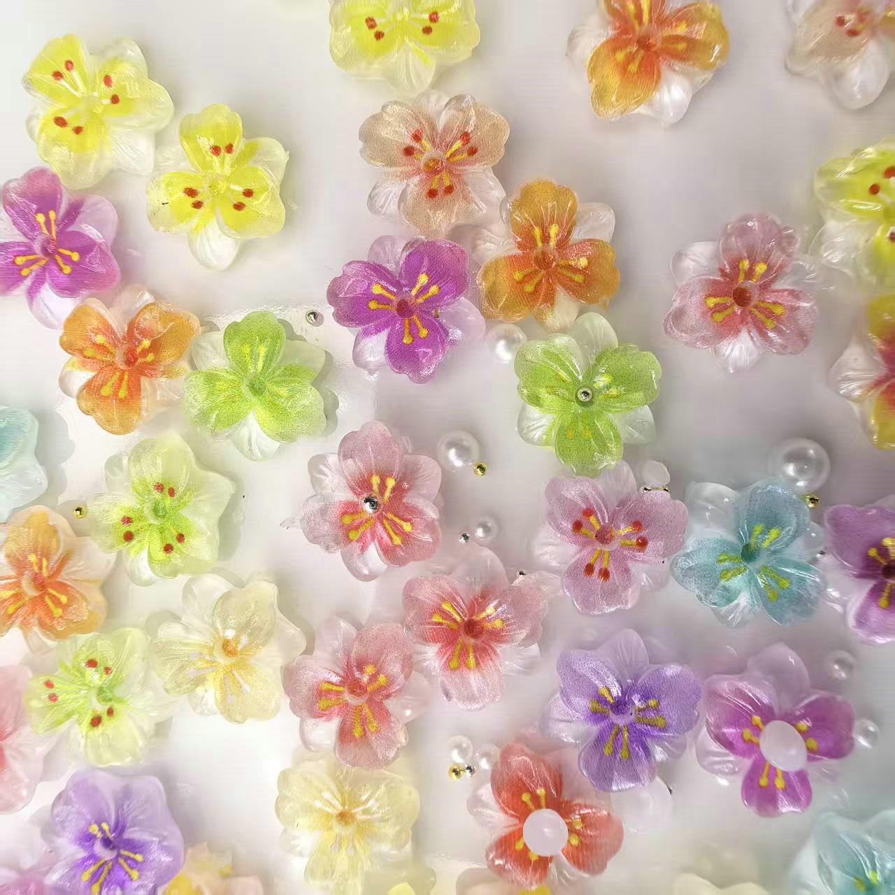 新款冰透花瓣美甲饰品树脂花网红三生桃花美甲小饰品批发树脂01