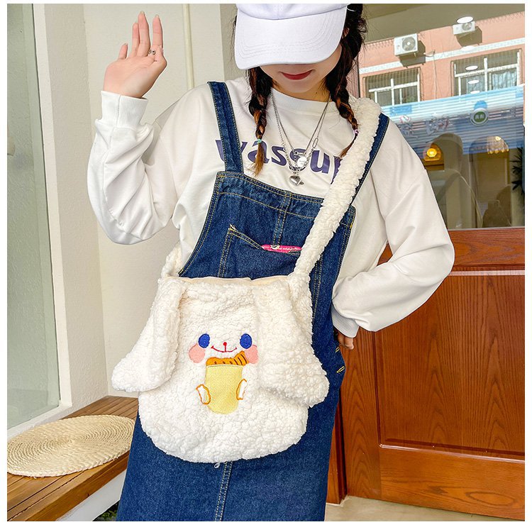 This autumn and winter hand-held bag with big ears, cute animal-embroidered fur, and a simple lambskin large-capacity student backpack undefined